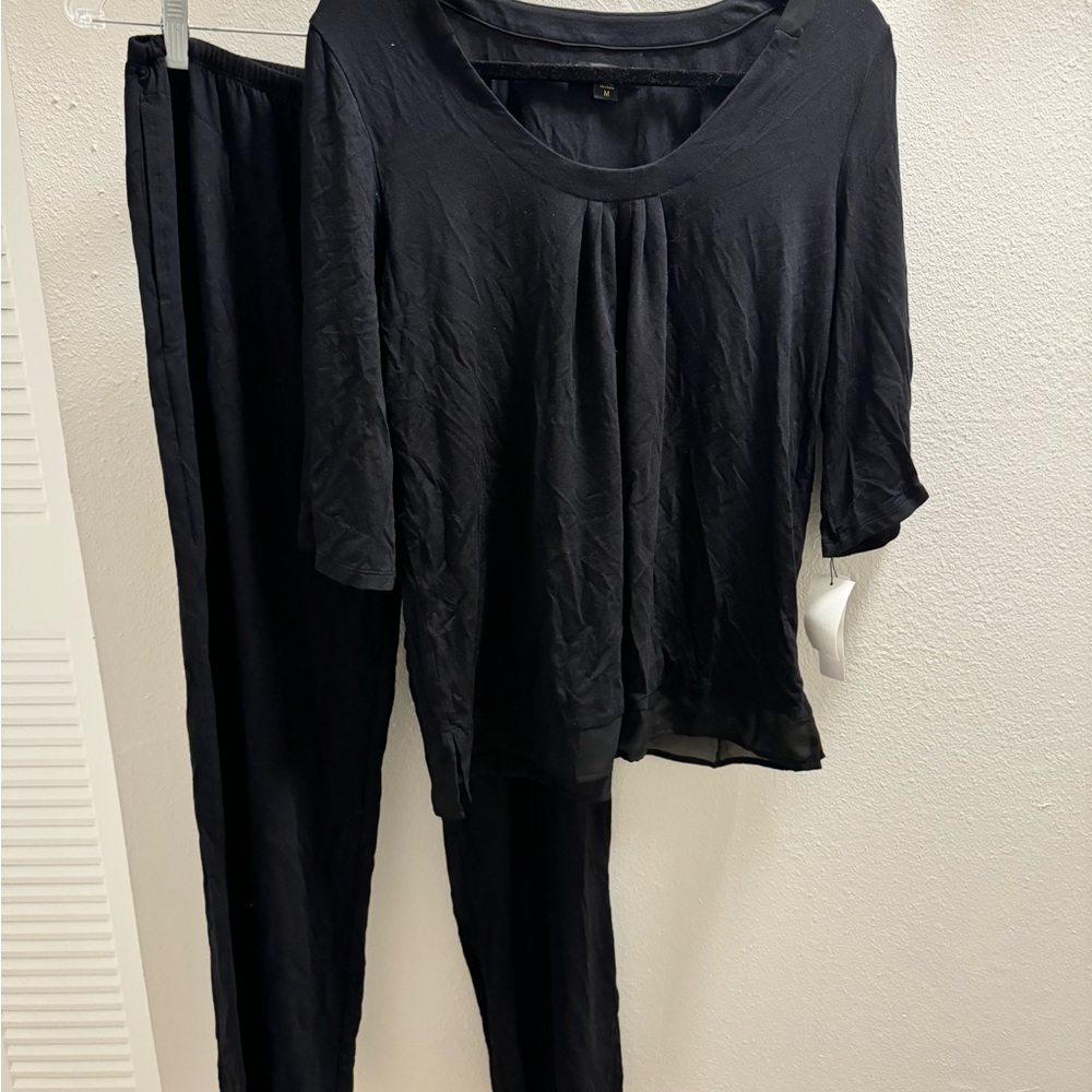 NWT Donna Karen Sleepwear Set; black; size Medium (8-10); buttery soft!